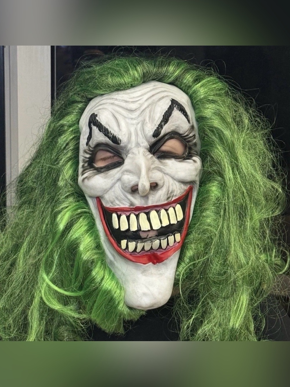 Joker Clown Mask Long Green Hair Latex Full Face Halloween Adult Cosplay Scary